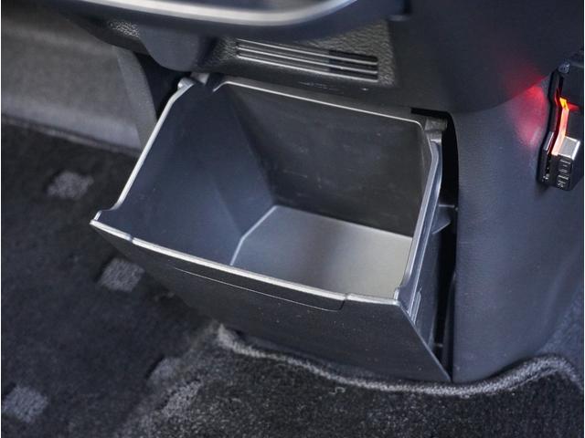 ｅＫクロス Ｇ　エアバッグ　アイスト　オートＬＥＤ　車線逸脱警報装置　Ｓヒーター　スマートキー　クリアランスソナー　オートエアコン　バックモニター　ベンチシート　キーフリー　アルミホイール　サイドエアバッグ　ＡＢＳ（59枚目）