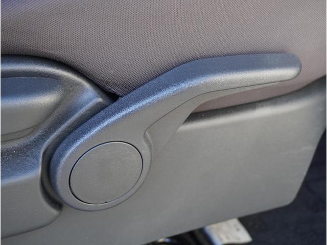 ｅＫワゴン Ｍ　ＡＵＸ接続　スマートキー　オートハイビーム　踏み間違い防止アシスト　車線逸脱警報　イモビライザー　ナビＴＶ　ＥＴＣ　パワーウィンドウ　フルセグ　Ｐセンサー　マニュアルエアコン　バックカメラ　ＡＳＣ（31枚目）