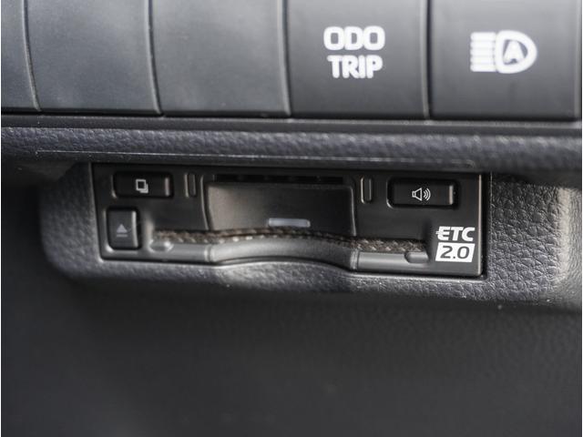 カローラツーリング ダブルバイビー オートマチックハイビーム 衝突被害軽減ブレーキ オートエアコン リアカメラ LEDヘッドライト スマートキー フルセグテレビ ESC イモビ アルミホイール ETC キーレス ドライブレコーダー(8枚目)