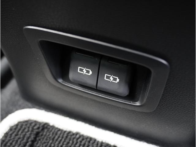 カローラツーリング ダブルバイビー オートマチックハイビーム 衝突被害軽減ブレーキ オートエアコン リアカメラ LEDヘッドライト スマートキー フルセグテレビ ESC イモビ アルミホイール ETC キーレス ドライブレコーダー(39枚目)