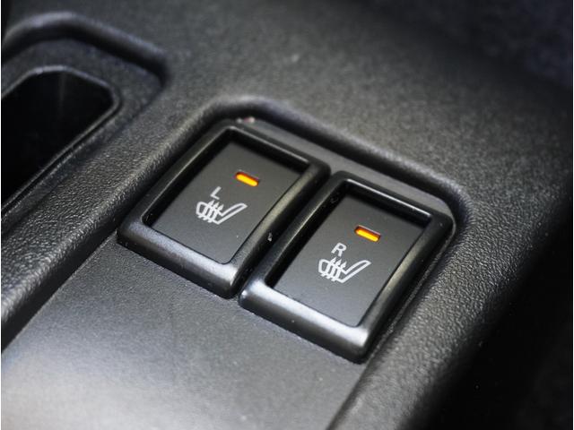 ジムニーシエラ ＪＣ　アイドリングＳ　スマートエントリー　メディアプレイヤー接続　車線逸脱警報装置　オートＬＥＤ　ＥＴＣ付　ＴＶナビ　地デジフルセグ　横滑り防止機能　ＤＡＣ　ＤＶＤ再生可　ダブルエアバッグ　ＰＷ　ＡＡＣ（8枚目）