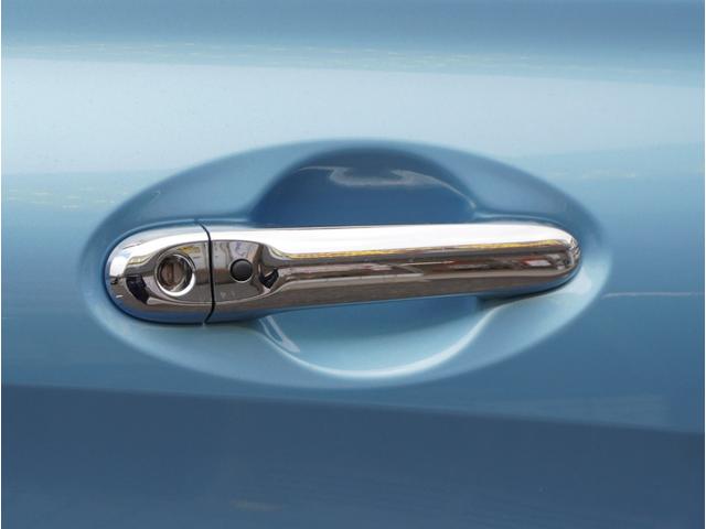 ノート Ｘ　レーダーブレーキサポート　スマトキー　セキュリティーアラーム　キーレス　運転席助手席エアバッグ　ナビＴＶ　横滑防止　エアコン　パワーウィンドウ　パワーステアリング　レーンアシスト　ＡＢＳ　メモリーナビ（16枚目）