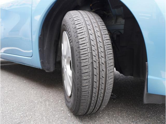 ノート Ｘ　レーダーブレーキサポート　スマトキー　セキュリティーアラーム　キーレス　運転席助手席エアバッグ　ナビＴＶ　横滑防止　エアコン　パワーウィンドウ　パワーステアリング　レーンアシスト　ＡＢＳ　メモリーナビ（18枚目）