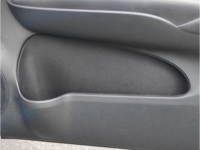 ノート Ｘ　レーダーブレーキサポート　スマトキー　セキュリティーアラーム　キーレス　運転席助手席エアバッグ　ナビＴＶ　横滑防止　エアコン　パワーウィンドウ　パワーステアリング　レーンアシスト　ＡＢＳ　メモリーナビ（44枚目）