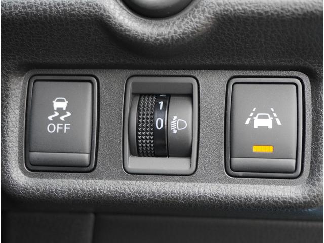 ノート Ｘ　レーダーブレーキサポート　スマトキー　セキュリティーアラーム　キーレス　運転席助手席エアバッグ　ナビＴＶ　横滑防止　エアコン　パワーウィンドウ　パワーステアリング　レーンアシスト　ＡＢＳ　メモリーナビ（45枚目）