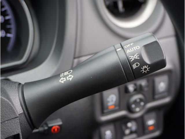 ノート Ｘ　レーダーブレーキサポート　スマトキー　セキュリティーアラーム　キーレス　運転席助手席エアバッグ　ナビＴＶ　横滑防止　エアコン　パワーウィンドウ　パワーステアリング　レーンアシスト　ＡＢＳ　メモリーナビ（49枚目）