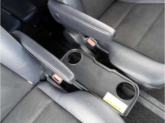 ノア Ｓｉ　ダブルバイビー　車線逸脱　クルーズＣ　ブレーキサポート　エアコン　ウォークスルー　ＡＵＸ　ＬＥＤライト　ナビ＆ＴＶ　横滑防止装置　アルミホイール　パワーウインドウ　フルセグ　盗難防止　ＡＨＢ　ＤＶＤ再生可　ＥＴＣ（36枚目）