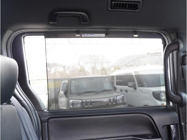 ノア Ｓｉ　ダブルバイビー　車線逸脱　クルーズＣ　ブレーキサポート　エアコン　ウォークスルー　ＡＵＸ　ＬＥＤライト　ナビ＆ＴＶ　横滑防止装置　アルミホイール　パワーウインドウ　フルセグ　盗難防止　ＡＨＢ　ＤＶＤ再生可　ＥＴＣ（37枚目）