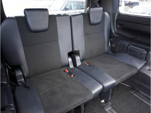 ノア Ｓｉ　ダブルバイビー　車線逸脱　クルーズＣ　ブレーキサポート　エアコン　ウォークスルー　ＡＵＸ　ＬＥＤライト　ナビ＆ＴＶ　横滑防止装置　アルミホイール　パワーウインドウ　フルセグ　盗難防止　ＡＨＢ　ＤＶＤ再生可　ＥＴＣ（42枚目）