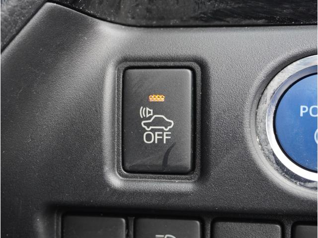 ノア Ｓｉ　ダブルバイビー　車線逸脱　クルーズＣ　ブレーキサポート　エアコン　ウォークスルー　ＡＵＸ　ＬＥＤライト　ナビ＆ＴＶ　横滑防止装置　アルミホイール　パワーウインドウ　フルセグ　盗難防止　ＡＨＢ　ＤＶＤ再生可　ＥＴＣ（55枚目）