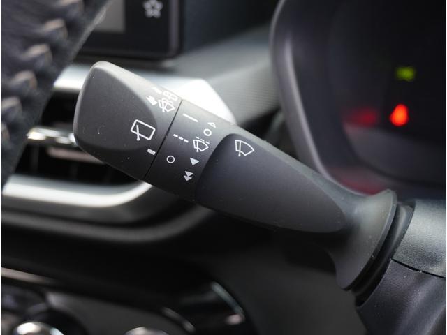 ライズ Ｚ　追従クルーズ　コーナーセンサ　ハイビームアシスト　誤発進抑制機能　エアコン　シートヒータ　スマートキー＆プッシュスタート　地デジＴＶ　ドライブレコーダ　ＶＳＡ　盗難防止装置　レーンアシスト　ターボ車（54枚目）