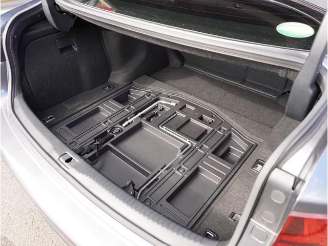 �g�����N�ɂ́A�[��������܂��̂ŉו�����R�ڂ��鎖���ł��܂��I