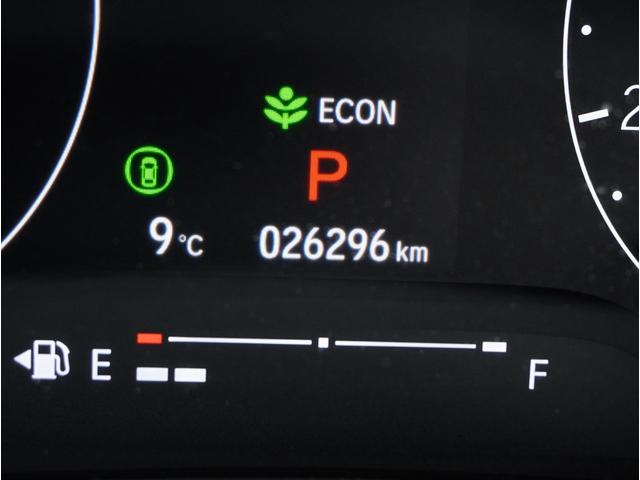 ヴェゼル ｅ：ＨＥＶ　Ｘ　フルオートエアコン　ＬＫＡＳ　アダクティブクルーズコントロール　盗難防止　両席エアバック　ソナー　Ｂカメ　ＴＶナビ　キーレスエントリー　地デジ　エアバッグ　カーテンエアバック　パワーウインドウ　ＶＳＡ（59枚目）