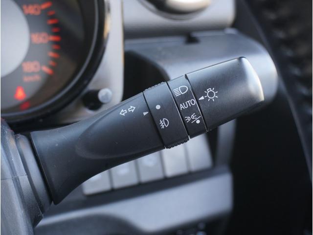 �I�[�g���C�g�t���ňÂ��Ȃ�Ǝ����œ_�����܂��̂Ń��C�g�̕t���Y����������S�ł��I