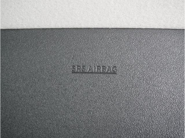 �y�J�[�e���G�A�o�b�O�z�G�A�o�b�N��W���������Ă��܂��̂ň��S���Ă���肭�������B�s�u��u���[�g�D�[�X���t���Ă܂��̂ŁA�������h���C�u���y���߂܂��I