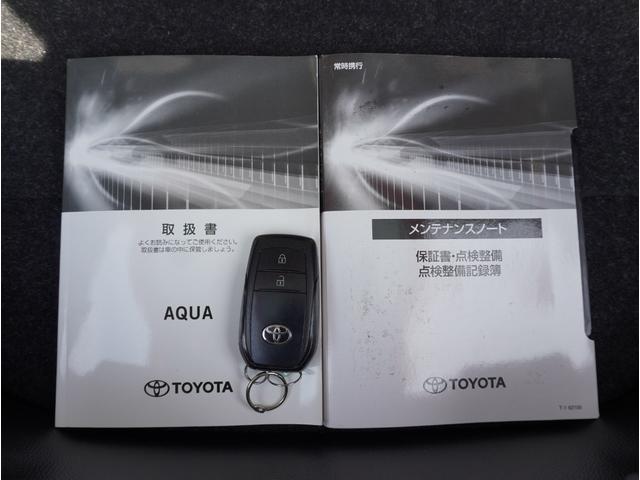アクア Ｘ　ＬＫＡ　パワステ　運転席エアバック　ハイビームアシスト　テレビ　ＡＡＣ　盗難防止　ＡＣ１００Ｖ　ドラレコ付き　ＬＥＤ　助手席エアバック　キーレスエントリー　ＥＴＣ付　シートヒーター　オートクルーズ（12枚目）