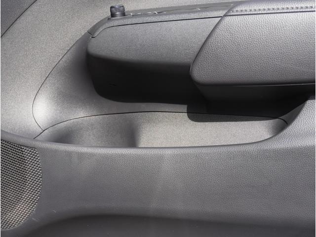 アクア Ｘ　ＬＫＡ　パワステ　運転席エアバック　ハイビームアシスト　テレビ　ＡＡＣ　盗難防止　ＡＣ１００Ｖ　ドラレコ付き　ＬＥＤ　助手席エアバック　キーレスエントリー　ＥＴＣ付　シートヒーター　オートクルーズ（51枚目）