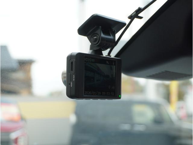 パッソ Ｘ　Ｇパッケージ　パワーステアリング　衝突軽減ブレーキサポート　レーンアシスト　パワーウィンドウ　オートハイビーム　クリアランスソナー　地デジ　Ａストップ　アルミホイール　ＥＳＣ　スマートキー　ナビ＆ＴＶ　ＥＴＣ（7枚目）