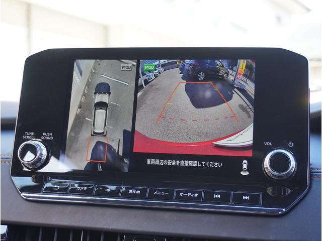 �y�S���ʃJ�����z�N���}��^�ォ�猩���悤�Ș��Ձi�ӂ���j�f���⏕��ȑ��̃T�C�h�f���ȂǁA���_��؂�ւ��ĕ\���B���܂��܂ȃA���O���Œ��Ԃ��T�|�[�g���܂��B