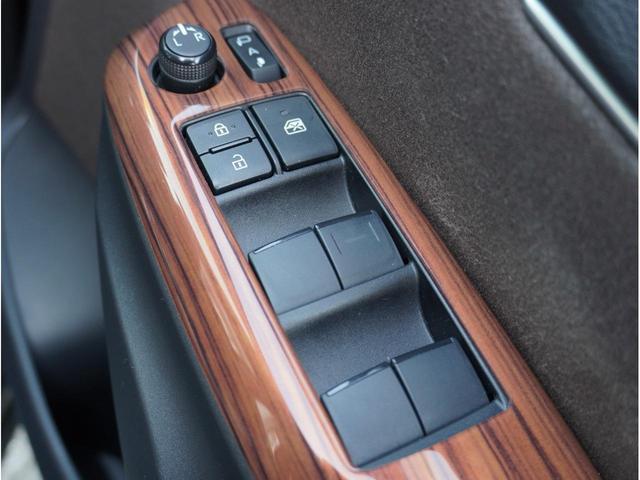 ヤリスクロス ハイブリッドZ 追従クルーズ クリアランスソナ- LKA シートH スマートエントリー 横滑り防止 フルセグTV LEDライト ETC付き アルミホイール 助手席エアバッグ オートエアコン パワステ ドライブレコーダ(53枚目)