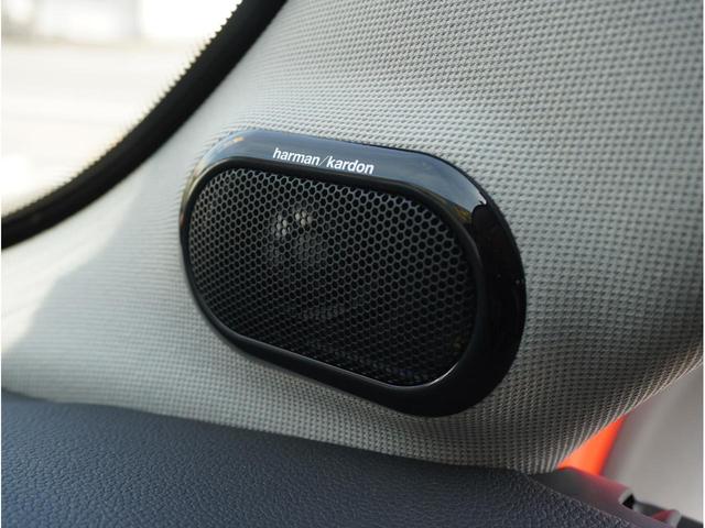 �y�g�����������j�����������T�E���h�V�X�e���z�W���d�l�������͂���d�ቹ�ƁA�ǂ̐Ȃł��N���A�ȉ�����Ԃ��������A���Ƀ{�[�J�����̍Č����ɗD��Ă��܂��B