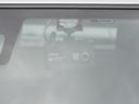 ベースグレード　全方位カメラ付き　ＤＶＤ視聴可　横滑り防止システム　シ－トヒ－タ－　ＳＲＳ　ＡＢＳ付　ナビＴＶ　Ｗエアバック　ＬＥＤヘットランプ　全席ＰＷ　フルオートエアコン　パワーステアリング　ＡＷ　サイドＳＲＳ（16枚目）
