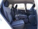 後部座席も広々としてますので、快適にドライブが出来ます！