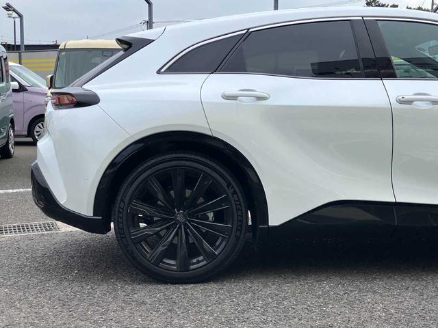 クラウンスポーツ Z 衝突被害軽減B 横滑り防止装置 車線逸脱防止支援システム クルーズコントロール ソナー 全方位カメラ 後退時連動式ドアミラー LEDヘッドライト パワーシート シートヒーター サンルーフ(25枚目)