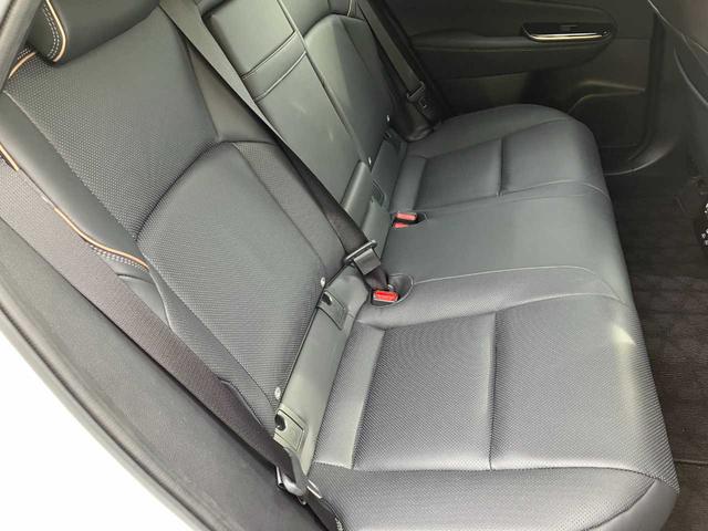 クラウンスポーツ Z 衝突被害軽減B 横滑り防止装置 車線逸脱防止支援システム クルーズコントロール ソナー 全方位カメラ 後退時連動式ドアミラー LEDヘッドライト パワーシート シートヒーター サンルーフ(27枚目)