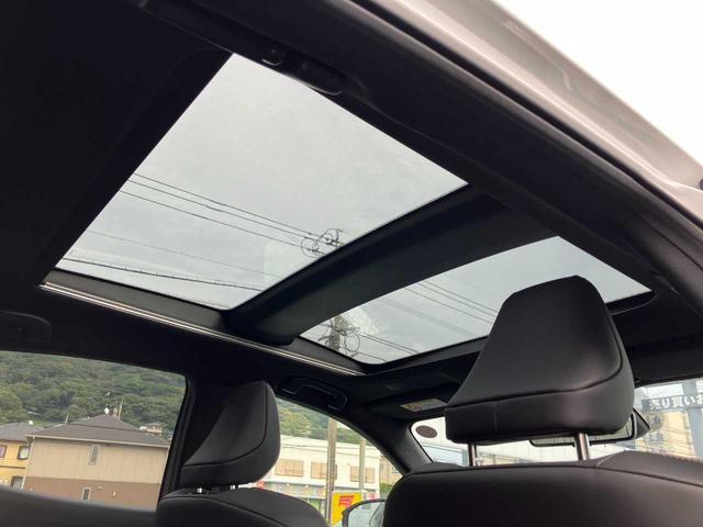 クラウンスポーツ Z 衝突被害軽減B 横滑り防止装置 車線逸脱防止支援システム クルーズコントロール ソナー 全方位カメラ 後退時連動式ドアミラー LEDヘッドライト パワーシート シートヒーター サンルーフ(38枚目)