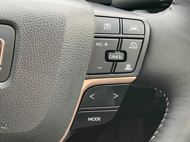 クラウンスポーツ Z 衝突被害軽減B 横滑り防止装置 車線逸脱防止支援システム クルーズコントロール ソナー 全方位カメラ 後退時連動式ドアミラー LEDヘッドライト パワーシート シートヒーター サンルーフ(43枚目)