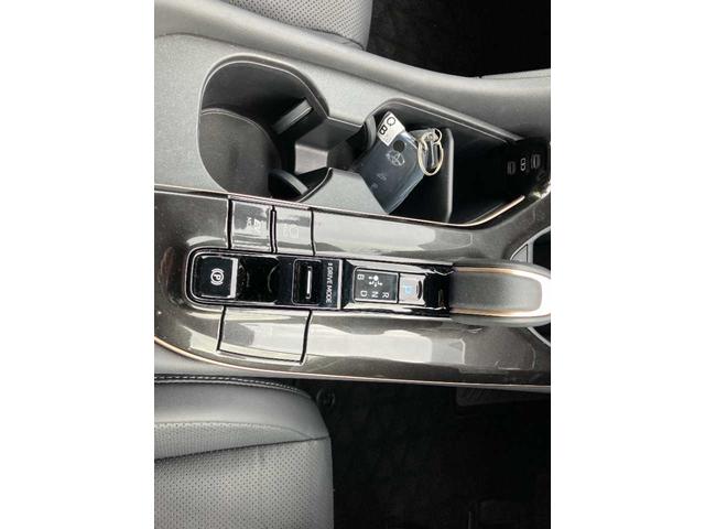 クラウンスポーツ Z 衝突被害軽減B 横滑り防止装置 車線逸脱防止支援システム クルーズコントロール ソナー 全方位カメラ 後退時連動式ドアミラー LEDヘッドライト パワーシート シートヒーター サンルーフ(49枚目)