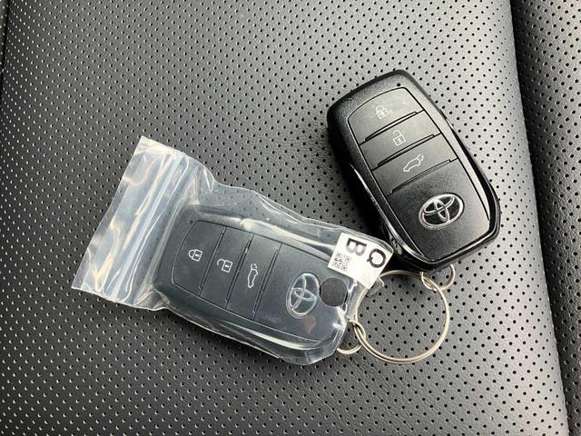 クラウンスポーツ Z 衝突被害軽減B 横滑り防止装置 車線逸脱防止支援システム クルーズコントロール ソナー 全方位カメラ 後退時連動式ドアミラー LEDヘッドライト パワーシート シートヒーター サンルーフ(55枚目)