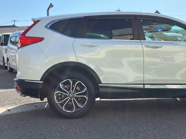 ＣＲ－Ｖハイブリッド ｅ：ＨＥＶ　ＥＸ・マスターピース　衝突被害軽減Ｂ　横滑り防止装置　サンルーフ　クルーズコントロール　ソナー　バックモニター　盗難防止システム　スマートキー　本革シート　電動バックドア　ステアリングヒーター　シートヒーター（前後）（35枚目）
