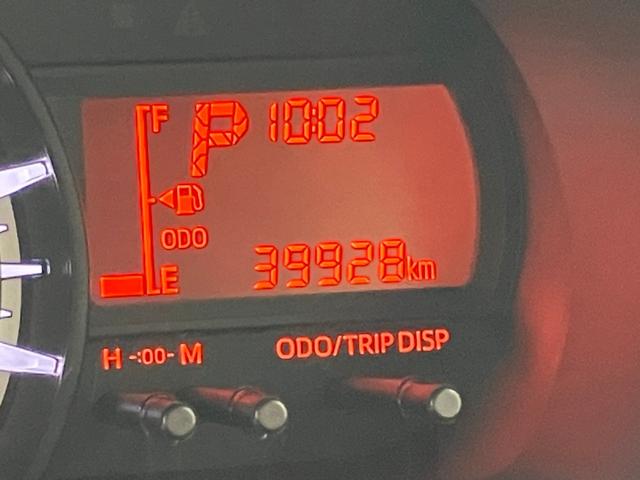 ムーヴ ＸリミテッドＩＩ　ＳＡＩＩＩ　エアバック（運転席・助手席）　衝突被害軽減ブレーキ　横滑り防止装置　車線逸脱防止支援システム　ソナー　オートエアコン　運転席シートヒーター　アルミホイール　ＬＥＤヘッドライト（47枚目）