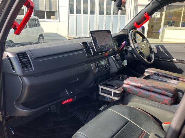 ハイエースバン スーパーGL ダークプライムII 両側手動スライドドア スマキー ABS フルフラット 盗難警報装置 運転席エアバッグ オートエアコン パワーウインドウ ESC 助手席エアバック キーレス パワーステアリング プリクラッシュブレーキ(14枚目)