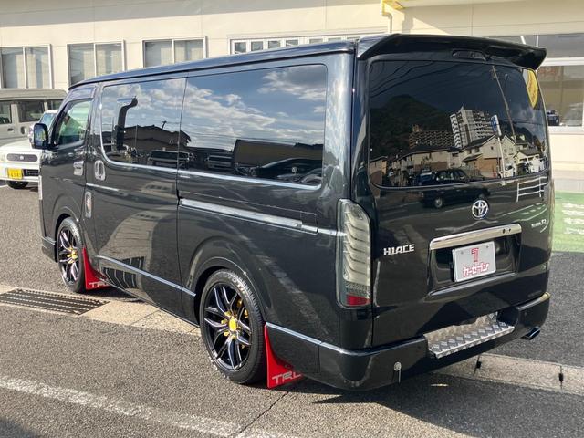 ハイエースバン スーパーGL ダークプライムII 両側手動スライドドア スマキー ABS フルフラット 盗難警報装置 運転席エアバッグ オートエアコン パワーウインドウ ESC 助手席エアバック キーレス パワーステアリング プリクラッシュブレーキ(26枚目)