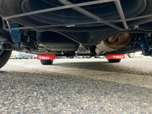 ハイエースバン スーパーGL ダークプライムII 両側手動スライドドア スマキー ABS フルフラット 盗難警報装置 運転席エアバッグ オートエアコン パワーウインドウ ESC 助手席エアバック キーレス パワーステアリング プリクラッシュブレーキ(29枚目)