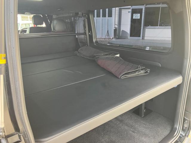 ハイエースバン スーパーGL ダークプライムII 両側手動スライドドア スマキー ABS フルフラット 盗難警報装置 運転席エアバッグ オートエアコン パワーウインドウ ESC 助手席エアバック キーレス パワーステアリング プリクラッシュブレーキ(33枚目)