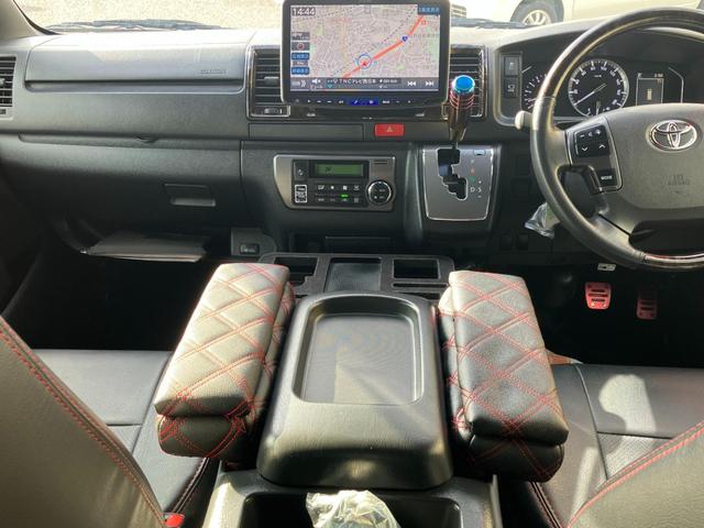 ハイエースバン スーパーGL ダークプライムII 両側手動スライドドア スマキー ABS フルフラット 盗難警報装置 運転席エアバッグ オートエアコン パワーウインドウ ESC 助手席エアバック キーレス パワーステアリング プリクラッシュブレーキ(52枚目)