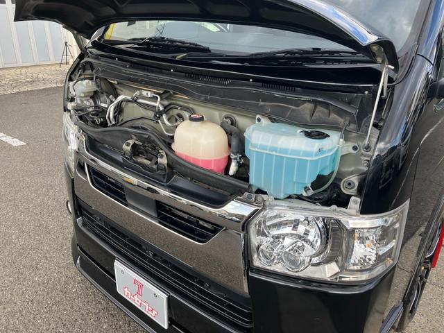 ハイエースバン スーパーGL ダークプライムII 両側手動スライドドア スマキー ABS フルフラット 盗難警報装置 運転席エアバッグ オートエアコン パワーウインドウ ESC 助手席エアバック キーレス パワーステアリング プリクラッシュブレーキ(70枚目)