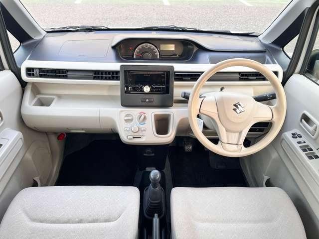 �V���v���ȃf�U�C���ŉ^�]�����₷���ł��B