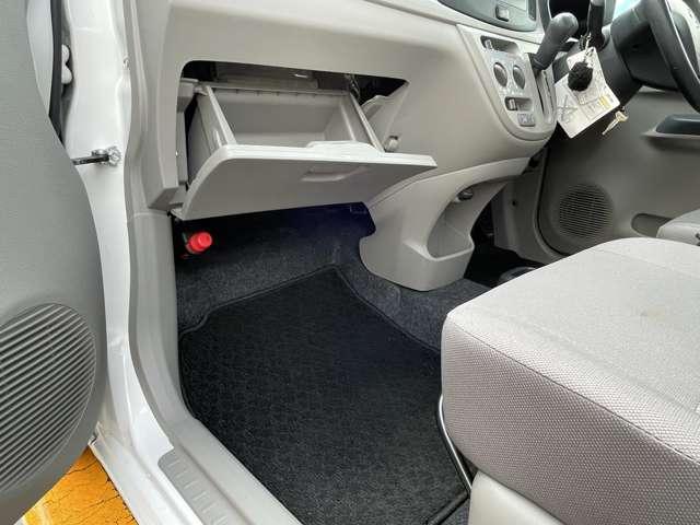 L スマートセレクションSA エコアイドル 禁煙車 キーレス CD ブレーキサポート パワーステアリング ABS ESC(39枚目)