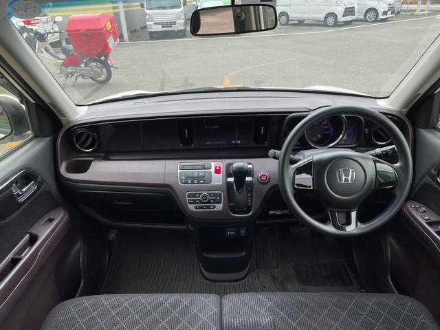 Ｎ－ＯＮＥ プレミアム　ツアラー　ベンチＳ　ＥＴＣ車載器　横滑り防止機能　ＷエアＢ　ＡＷ　ＡＡＣ　運転席エアバッグ　ターボ　パワステ　ＡＢＳ　キーレス　パワーウィンドウ　イモビ　リヤカメラ　Ｓキー（28枚目）