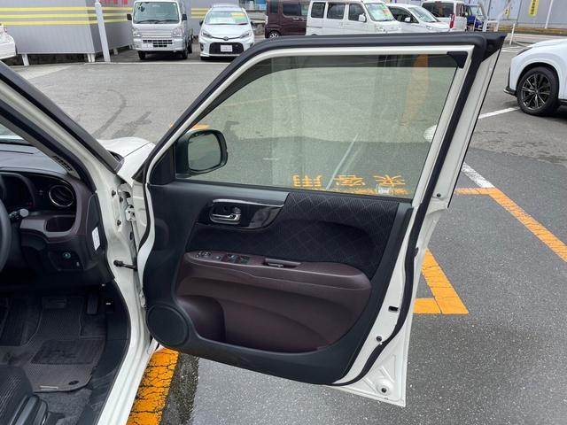 Ｎ－ＯＮＥ プレミアム　ツアラー　ベンチＳ　ＥＴＣ車載器　横滑り防止機能　ＷエアＢ　ＡＷ　ＡＡＣ　運転席エアバッグ　ターボ　パワステ　ＡＢＳ　キーレス　パワーウィンドウ　イモビ　リヤカメラ　Ｓキー（29枚目）