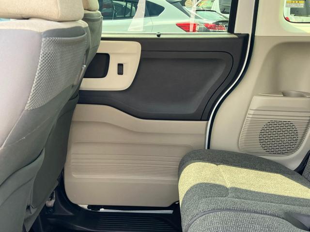 Ｎ－ＢＯＸ Ｇ・Ｌホンダセンシング　ＩＳＴＯＰ　両側スライドドア　スマートキーシステム　オートエアコン　エアＢ　横滑り防止　パワステ　両席エアバック　ＡＢＳ　キ－フリ－　盗難防止　ベンチ　ＰＷ（52枚目）