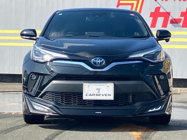 Ｃ－ＨＲ Ｇ　車線逸脱　軽減ブレーキ　セキュリティーアラーム　Ｉストップ　アルミホイール　スマートキー　エアバッグ　サイドエアＢ　フルオートエアコン　ＡＢＳ　キーレス　横滑り防止機能　パワーウインドウ　追従クルーズ（4枚目）
