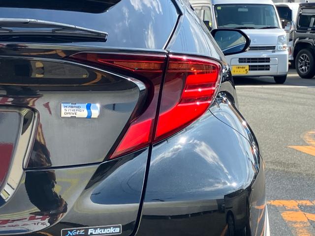Ｃ－ＨＲ Ｇ　車線逸脱　軽減ブレーキ　セキュリティーアラーム　Ｉストップ　アルミホイール　スマートキー　エアバッグ　サイドエアＢ　フルオートエアコン　ＡＢＳ　キーレス　横滑り防止機能　パワーウインドウ　追従クルーズ（29枚目）