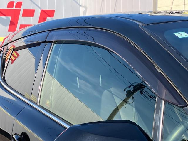 Ｃ－ＨＲ Ｇ　車線逸脱　軽減ブレーキ　セキュリティーアラーム　Ｉストップ　アルミホイール　スマートキー　エアバッグ　サイドエアＢ　フルオートエアコン　ＡＢＳ　キーレス　横滑り防止機能　パワーウインドウ　追従クルーズ（33枚目）