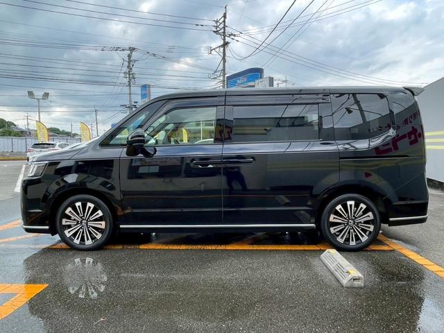 ステップワゴン スパーダ　プレミアムライン　ウォークスルー　アルミホイール　セキュリティアラーム　メモリーナビ　アダプティブクルーズコントロール　衝突軽減ブレーキ　ＥＳＣ　バックモニター　ＡＢＳ　サイドエアバッグ　３列シート　ドラレコ　ＥＴＣ（15枚目）